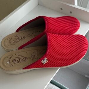 Fly Flot Red Women's Mules